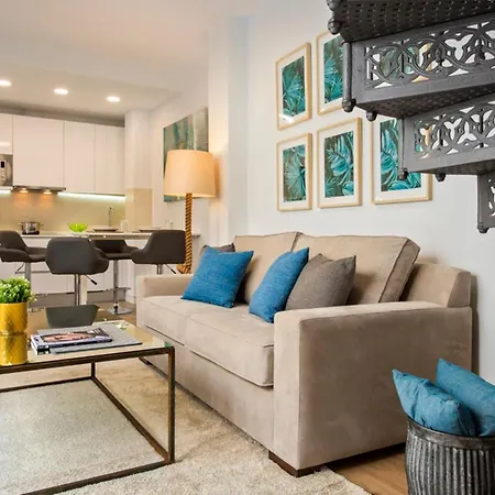 Genteel Banos Apartamento